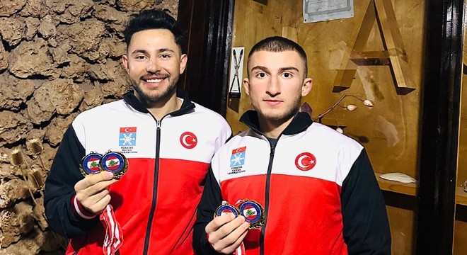  ETÜ’lü sporcular kayaklı koşuya damga vurdu